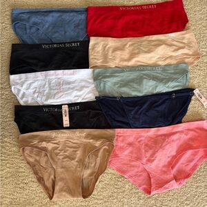 NEW NWT 10 pair Victoria’s Secret/Pink panties Size: M
